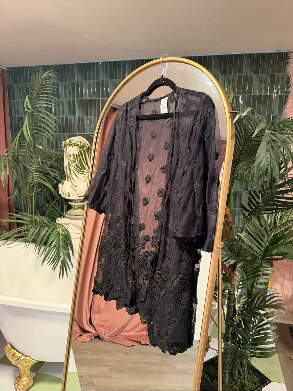 Time and Tru Black Sheer Embroidered Duster Robe